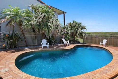 Sunrise Reef Unit 2 Lennox Head - Darwin Holiday 0