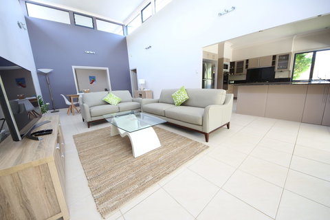 Nautilus At Hat Head - Darwin Holiday 4