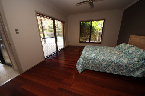 Nautilus At Hat Head - Darwin Holiday 3