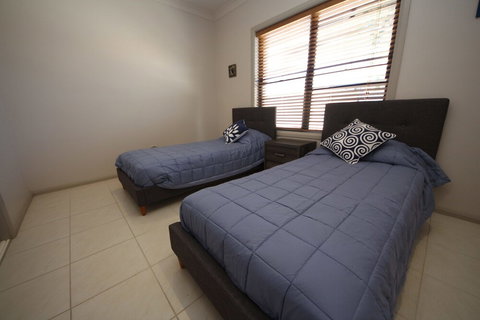 Nautilus At Hat Head - Darwin Holiday 7