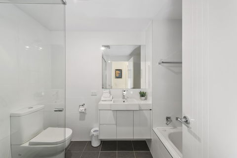 Iroise Beachside Apartment - Darwin Holiday 1