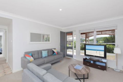 Surf Break 10A Tuna (Downstairs) - Darwin Holiday 0