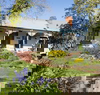 Gladville - Darwin Holiday