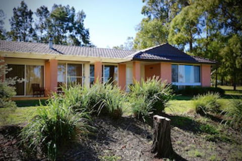 Verona Vineyard Cottage - Darwin Holiday 0