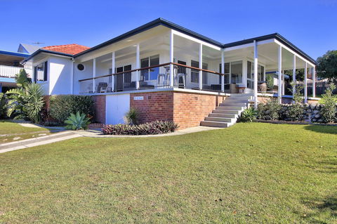 Summer Salt At South West Rocks - Darwin Holiday 1