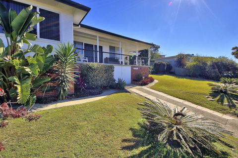 Summer Salt At South West Rocks - Darwin Holiday 2