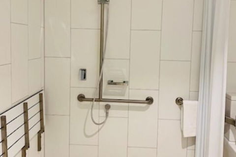 Quest Burwood East - Darwin Holiday 6