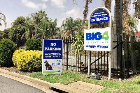 BIG4 Wagga Wagga Holiday Park - Darwin Holiday 1