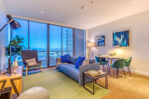 Flying Views Over The CBD - Darwin Holiday 0