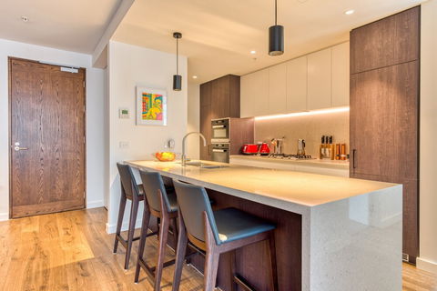 Fitzroy Lifestyle 2 Bed 2 Bath - Darwin Holiday 3