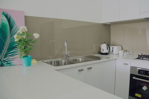 New Oriental Service Apartment - Darwin Holiday 3