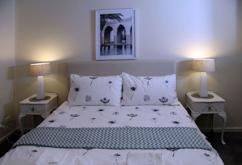Adelaide City Apartment - 3BR, 2Bath & Carpark - Darwin Holiday 4