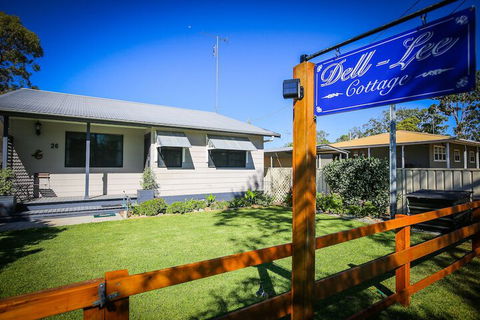 Dell Lee Cottage - Darwin Holiday 1
