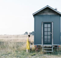 Altitude Tiny House Experience - Darwin Holiday