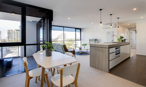 Qube Broadbeach - Darwin Holiday 4