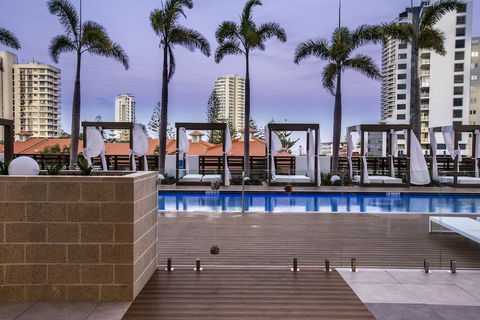 Qube Broadbeach - Darwin Holiday 1
