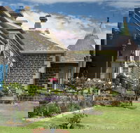 Coragulac House Cottages - Darwin Holiday