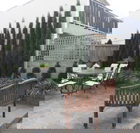 The Retreat - Darwin Holiday