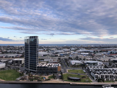 Melbourne CBD Victoria Harbour Short Stay Service Apartments - Darwin Holiday 4