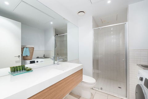 CityLights Apartments - Darwin Holiday 6