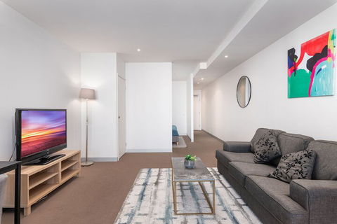 CityLights Apartments - Darwin Holiday 1