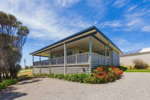 Sheoaks Cottage - Darwin Holiday 0