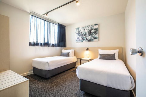 Nightcap At Westside Hotel - Darwin Holiday 3