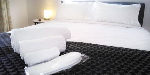 Lakeside Retreat & Business - Darwin Holiday 4