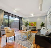 Terrace Living in the Heart of Sydney - Darwin Holiday