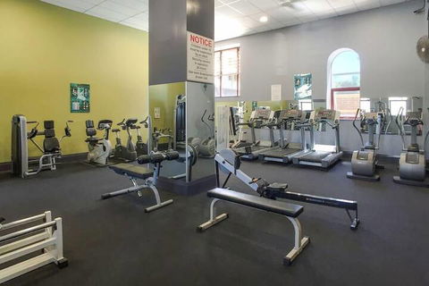 Ample Space In This 1 Bed Apt Also With Pool / Gym - Darwin Holiday 6