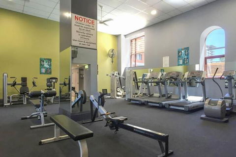 Ample Space In This 1 Bed Apt Also With Pool / Gym - Darwin Holiday 7