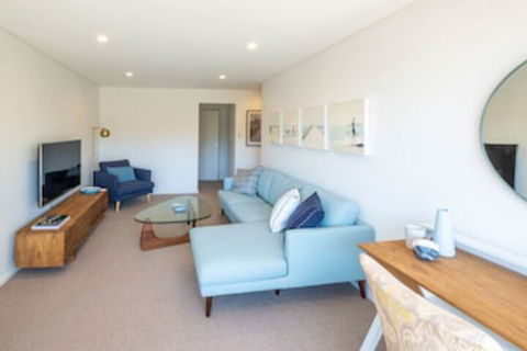 Luxury In Prestigious Double Bay H428 - Darwin Holiday 0