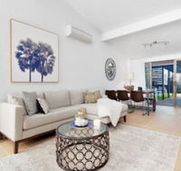 Sandy Point Road 51 - Darwin Holiday