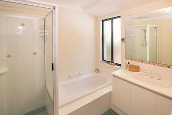 Nature Retreat - Darwin Holiday 4