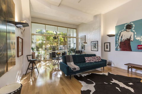 Warehouse In Woolloomooloo - Darwin Holiday 0