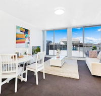 Contemporary Apartment Living - Darwin Holiday