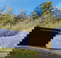 River Vineyard Retreat - Darwin Holiday