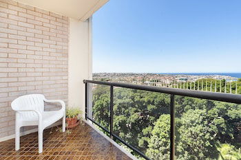 Bondi Apt For 4 Panoramic Ocean - Darwin Holiday 0