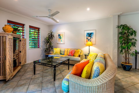 Oasis 8 Paradise At Palm Cove - Darwin Holiday 6