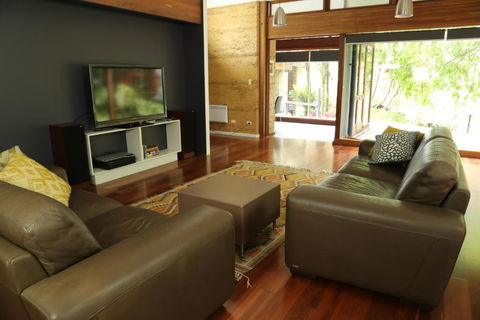 Anagama House & Studio - Darwin Holiday 4