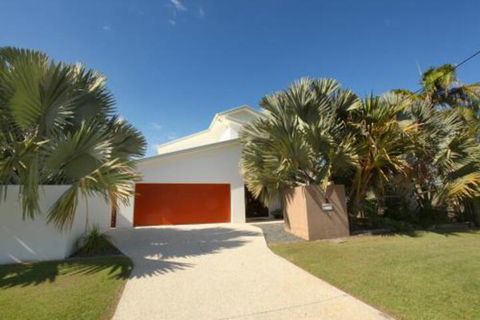 3 Bauhinia Crescent Marcoola PET FRIENDLY LINEN SUPPLIED 500 BOND - Darwin Holiday 0