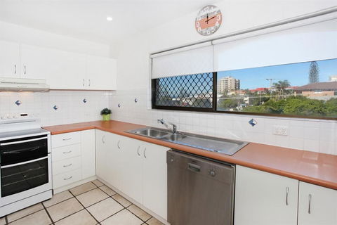 Unit 4 Cooltoro Court Coolum Beach - Darwin Holiday 4