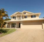 11 Dalmor Court Coolum Beach Pet Friendly Linen Supplied 500 BOND - Darwin Holiday