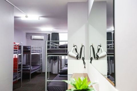 Mad Monkey Backpackers Waterfront - Darwin Holiday 5