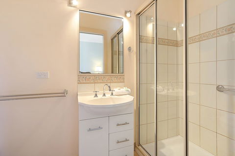 Blue Wren Cottage 3 Bedroom 2 Bath - Darwin Holiday 5