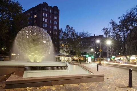 Art Deco In The Cul-de-Sac - Darwin Holiday 7