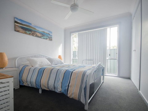 Affordable Twin Peaks 1 - Darwin Holiday 4