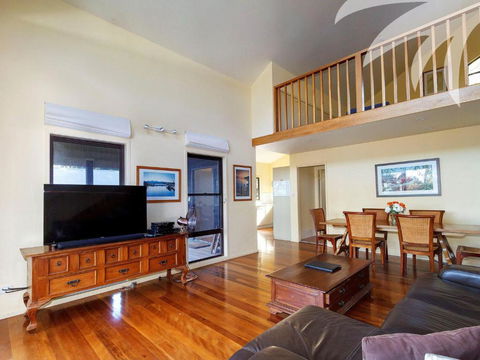 Elandra - Darwin Holiday 5