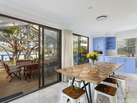 Reflections - Darwin Holiday 6