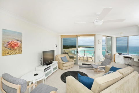 Beachpoint Unit 501 28 North Street - Darwin Holiday 3